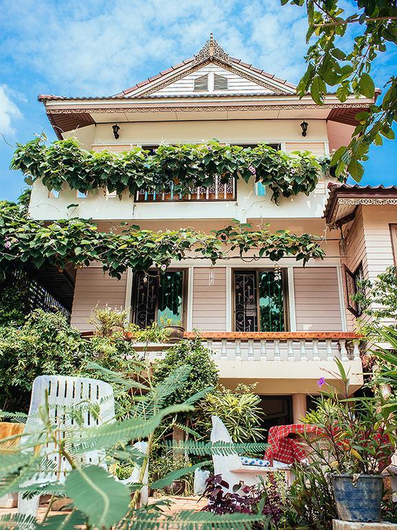 Loy Manee House Bed & Breakfast Phra Nakhon Si Ayutthaya Exterior photo